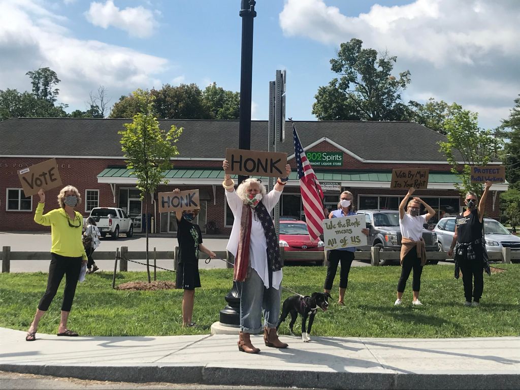 Protests pop up decrying U.S. Postal Service cuts