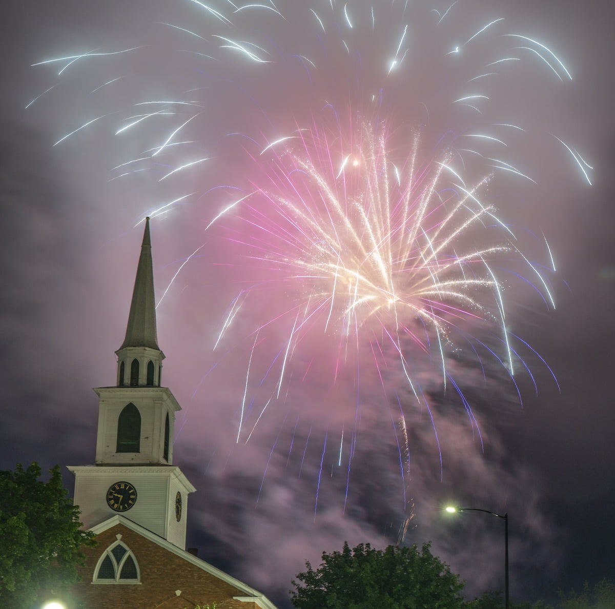 Brandon July 4th celebration lights up the downtown